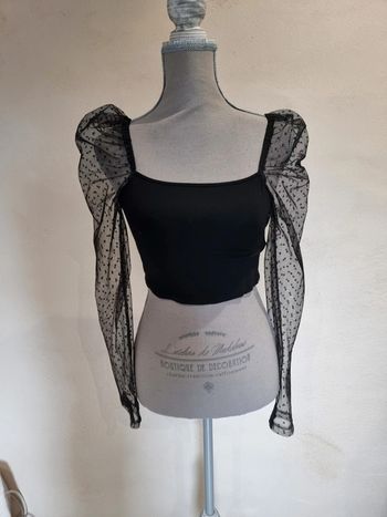 Crop top/ T-shirt manches longues