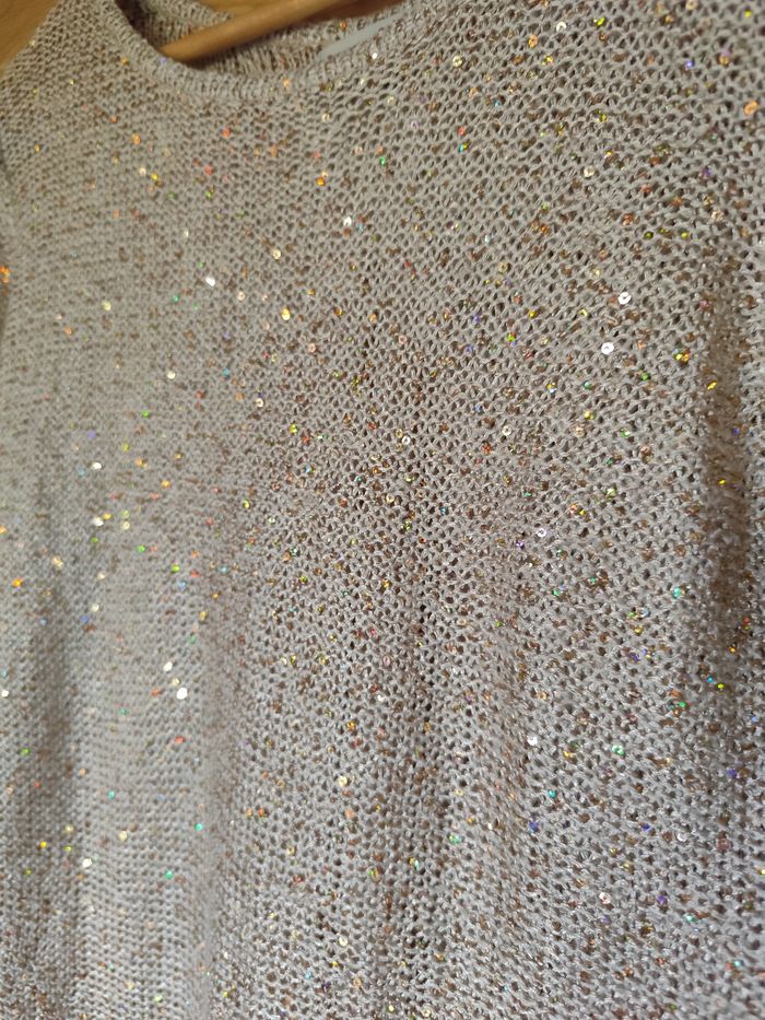 Pull à sequin doré - photo numéro 4