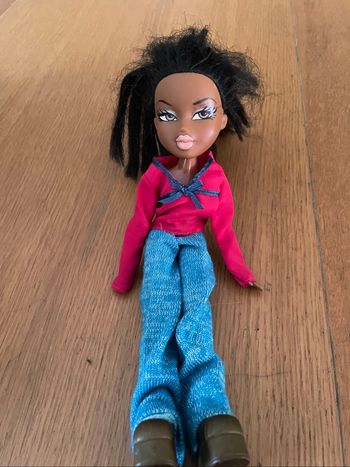 Poupée bratz