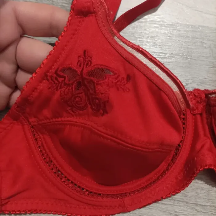 Soutien gorge 90 B - photo numéro 2