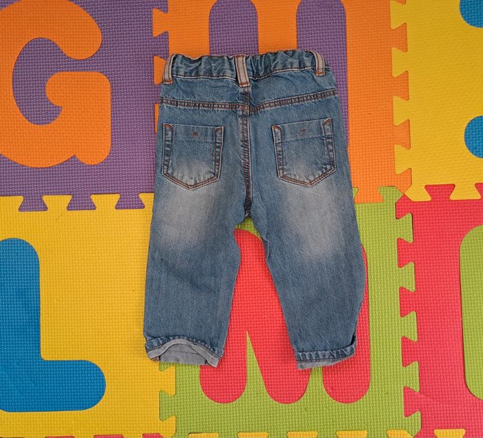 Pantalon jean bleu, kiabi, taille 12 mois (73/76 cm) - photo numéro 2