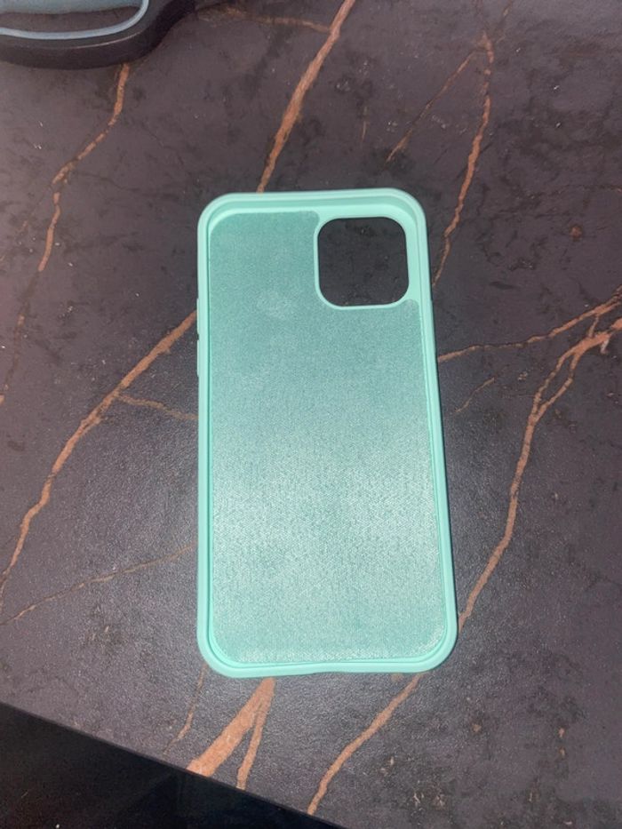 Coque iPhone 12 - photo numéro 3
