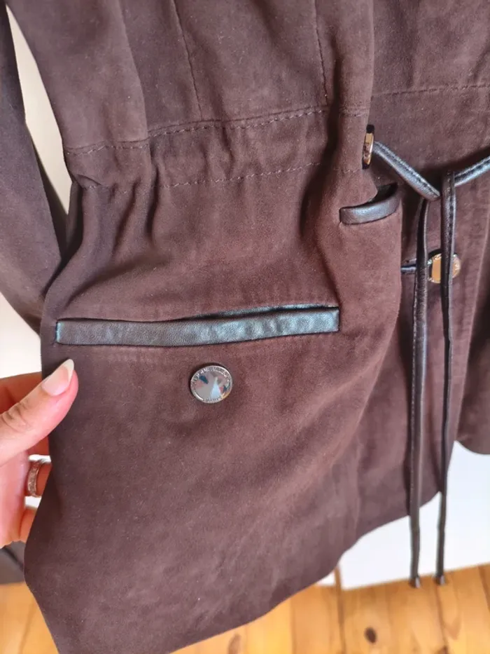 Veste en cuir marron - photo numéro 3