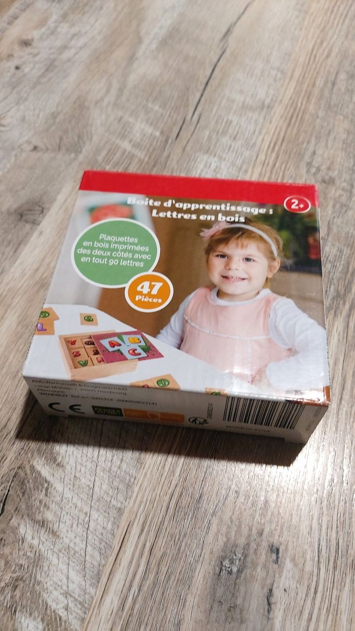 Boîte d apprentissage pour les lettres
