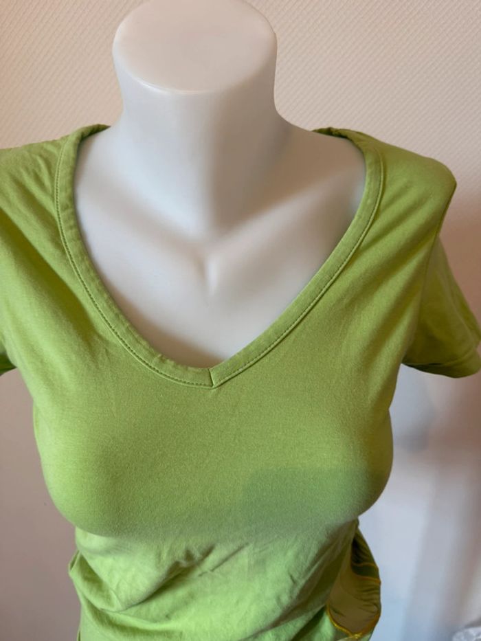T- shirt vert en très bon état culture sud taille S - photo numéro 3