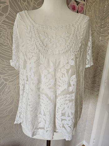 Haut taille 40