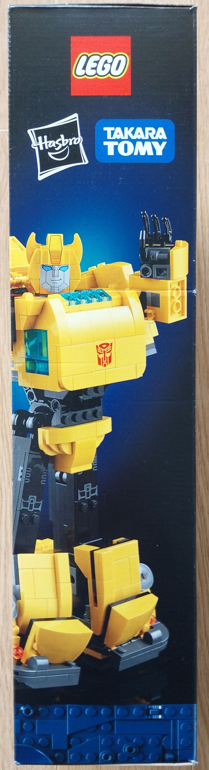 LEGO Icons Transformers Bumblebee - 10338 - photo numéro 3