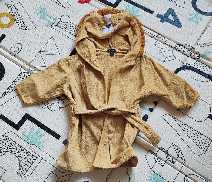 Peignoir lion Kiabi 18 mois