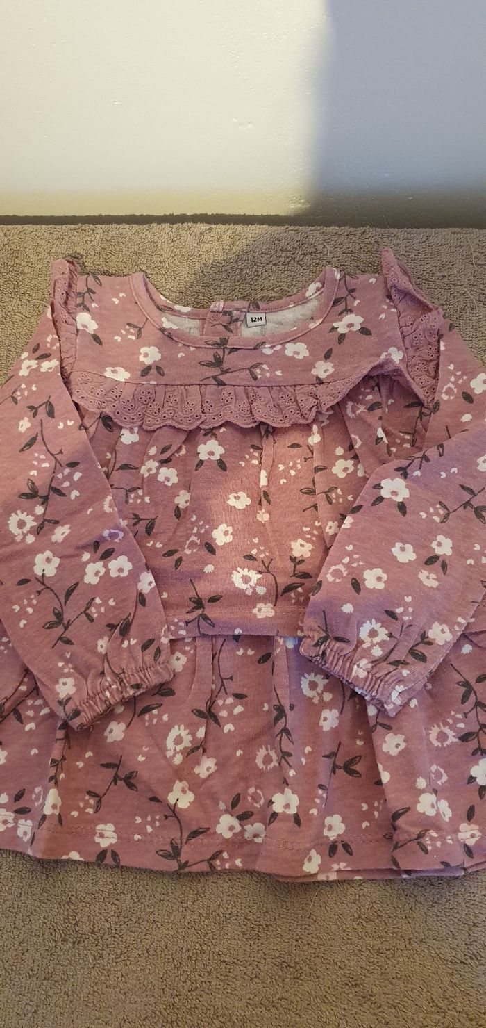 Lot vêtements fille 12 mois - photo numéro 9