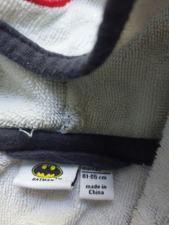 Peignoir avec masque batman - photo numéro 5