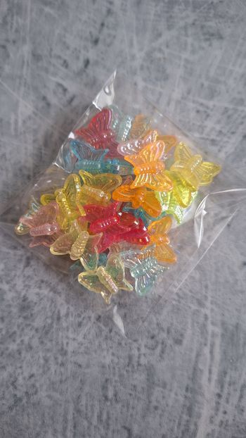 Perles papillons
