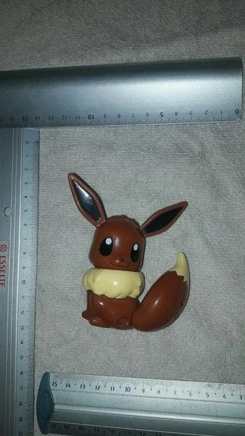 Pokemon  figurine