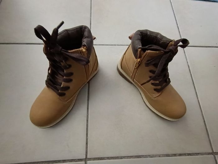 Bottines caramel neuves T34