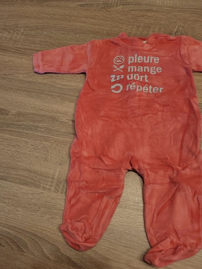 Pyjama - photo numéro 2