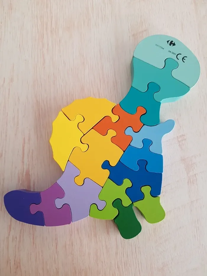 Puzzle spinosaure en bois chiffres et couleurs - photo numéro 11