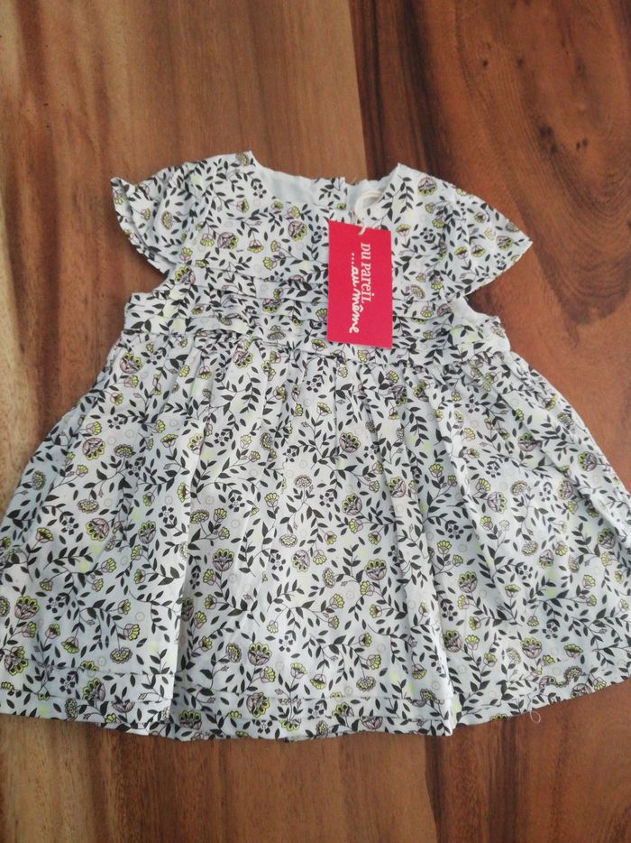Robe à fleurs