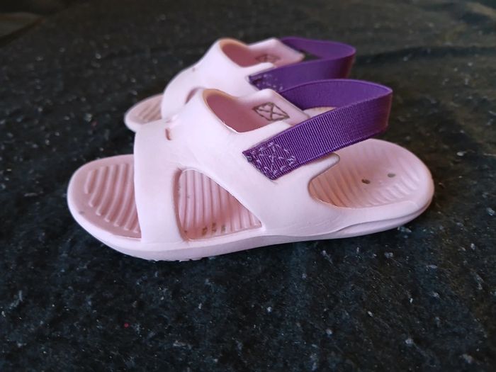 Chaussures d'eau en 19/20 - photo numéro 2
