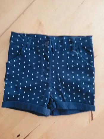 Short jeans