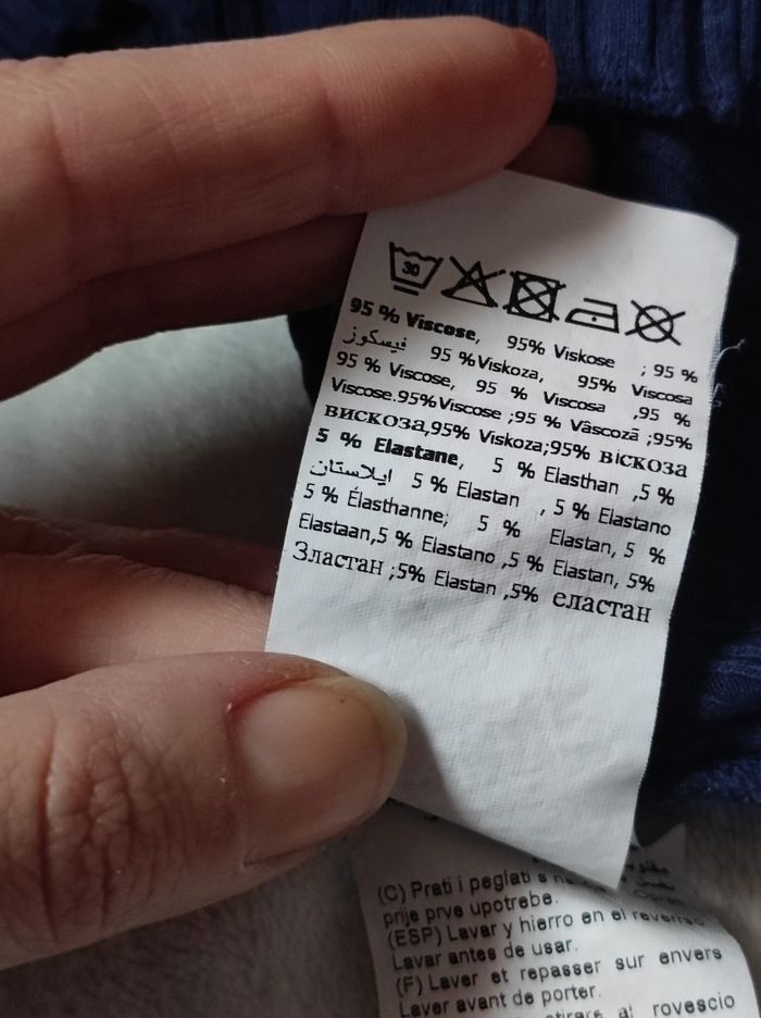 Pull court marine taille S - photo numéro 5