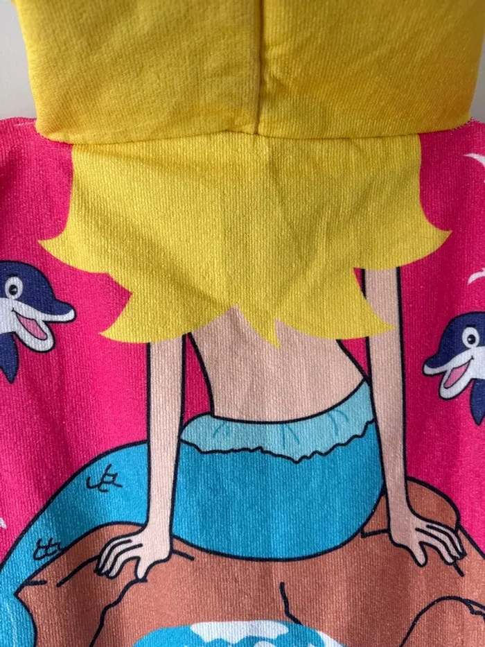 🌊Serviette - cape de plage sirène - très bon état- sans marque - photo numéro 8