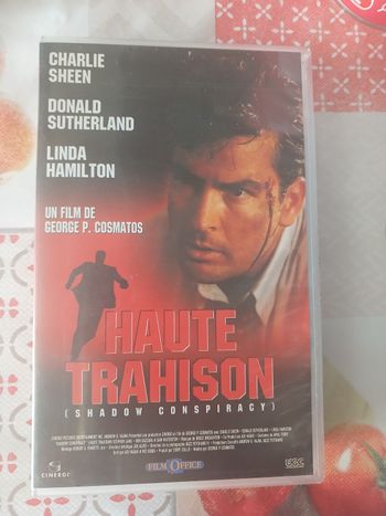 VHS Haute trahison 