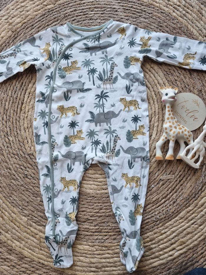 Pijama léger