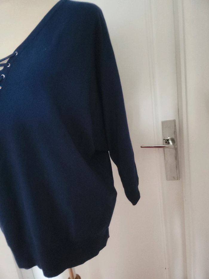 Pull col V Cache Cache - photo numéro 3