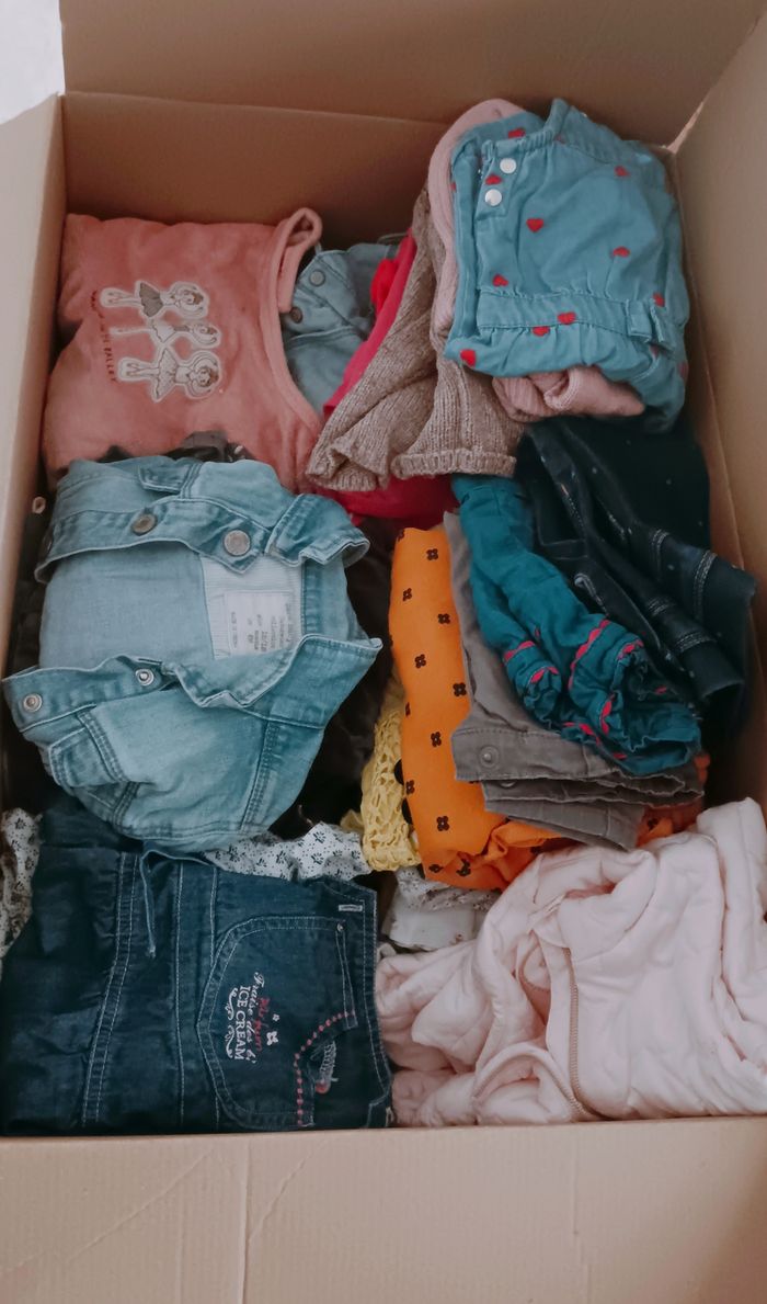 Lot vêtements fille 1 an 50 pièces