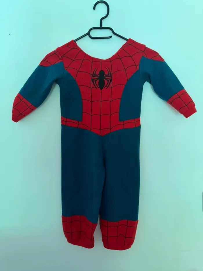 Combinaison Spiderman 2-3 ans