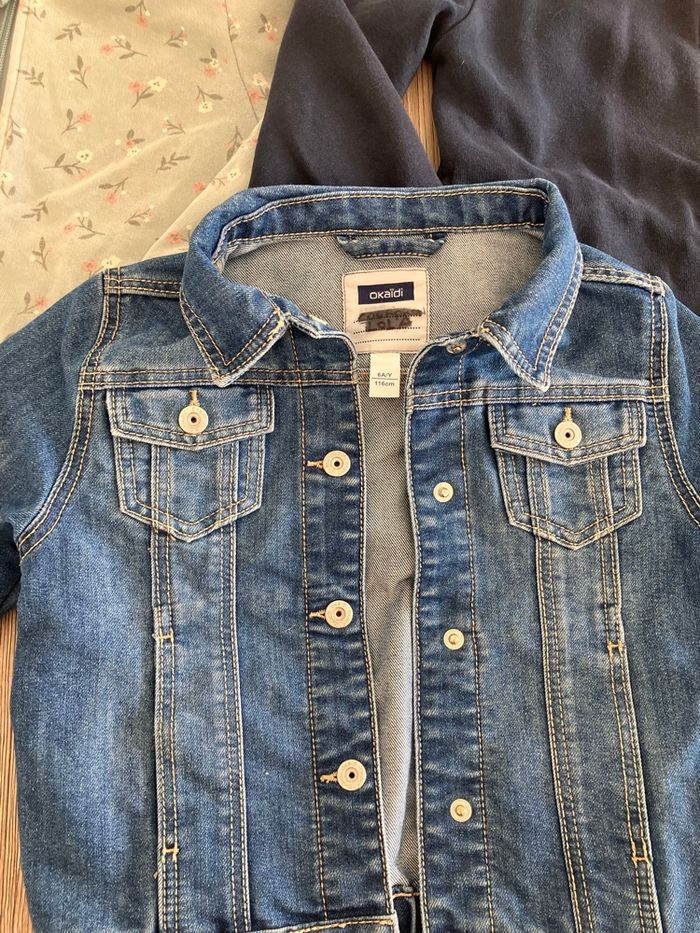 Lot vêtement fille 6 ans - photo numéro 6