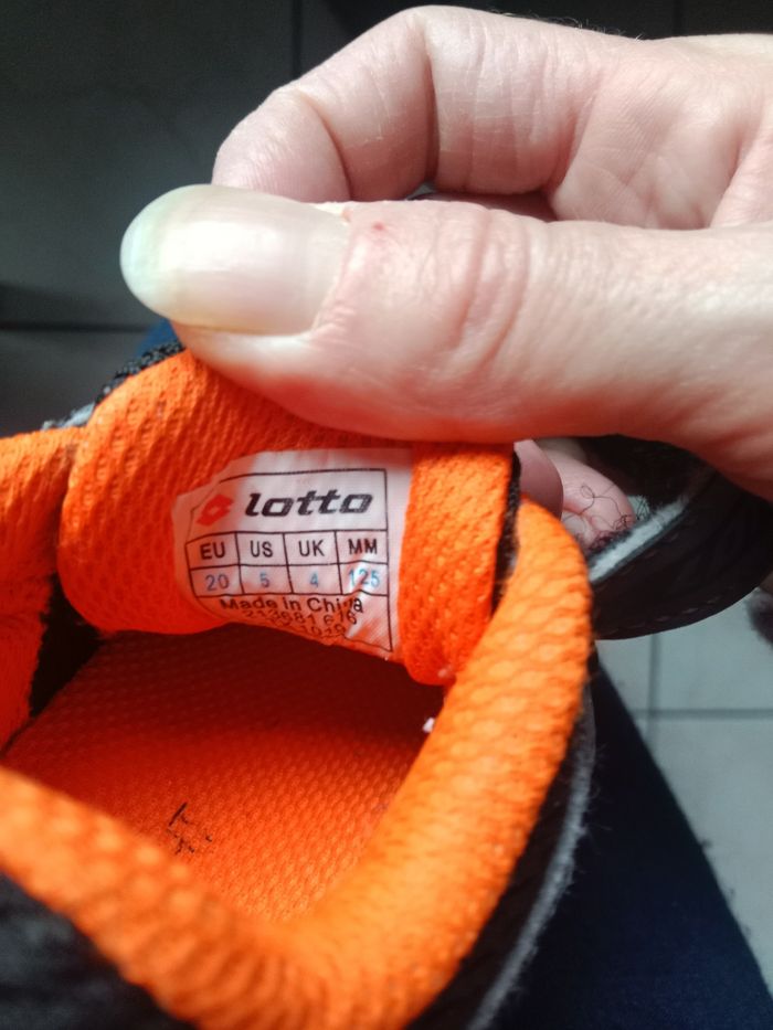 Baskets lotto en taille 20 - photo numéro 6