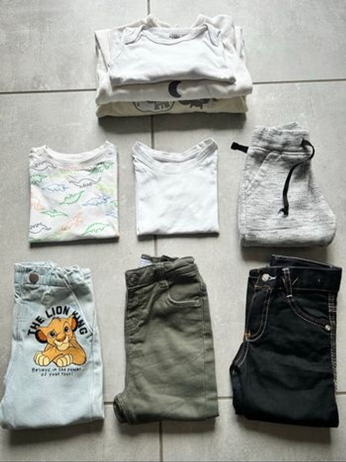 Lots de vêtements