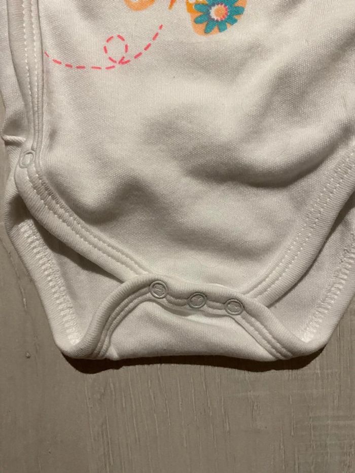 Body 1 mois manches courtes - photo numéro 5