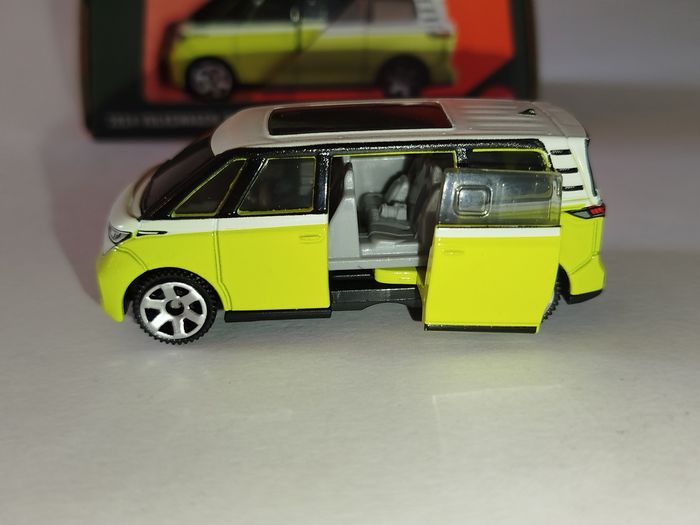 Matchbox 2024 Volkswagen ID.Buzz  1êre Êdition Open Parts 2025 - photo numéro 5