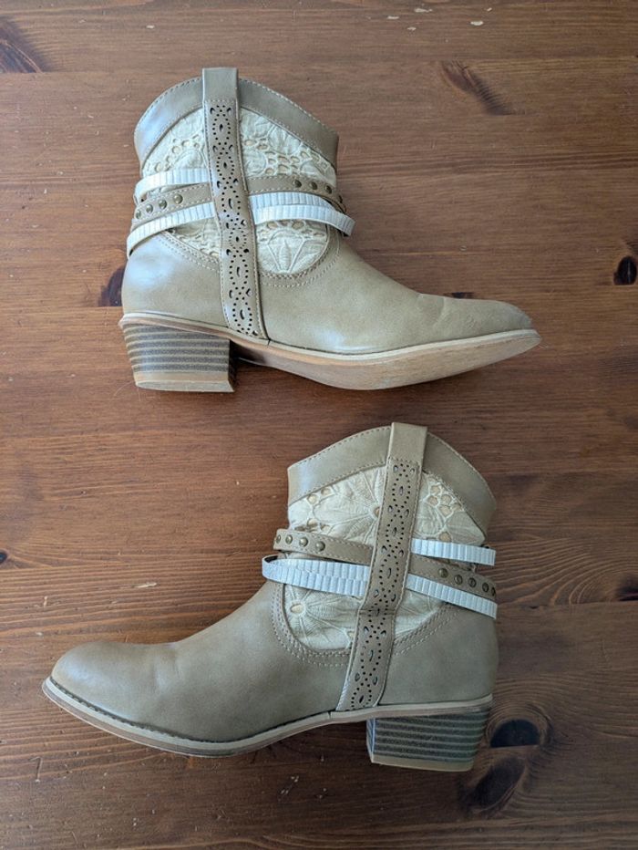 Bottines chic beige Neuve 37 Pied fin - photo numéro 4