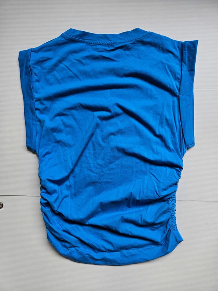 Tee shirt neuf ZARA Taille S - photo numéro 3