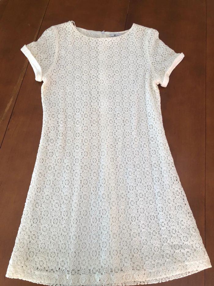 Robe blanche T.40