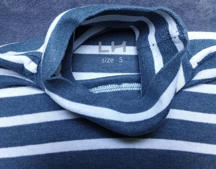 T-shirt / sous pull col montant - photo numéro 4