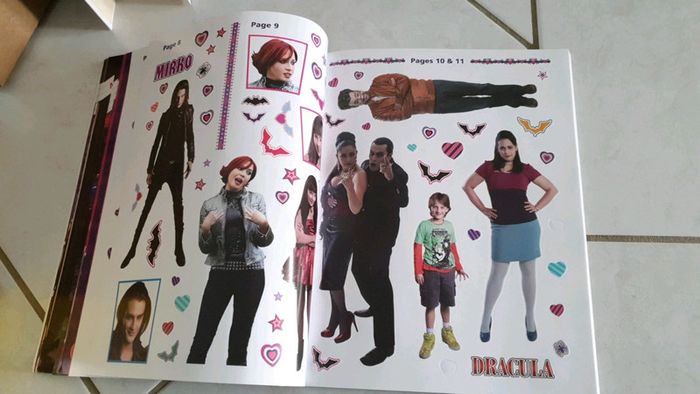 Mon livre collector Chica vampiro v12 - photo numéro 4