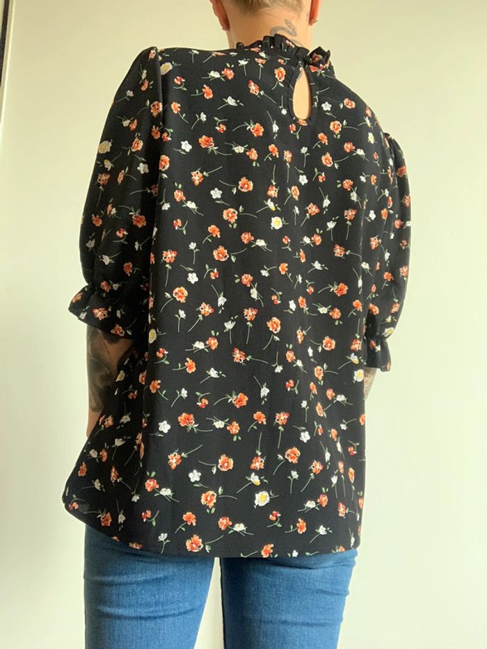 Blouse noire fleuris shein taille m 38 - photo numéro 3