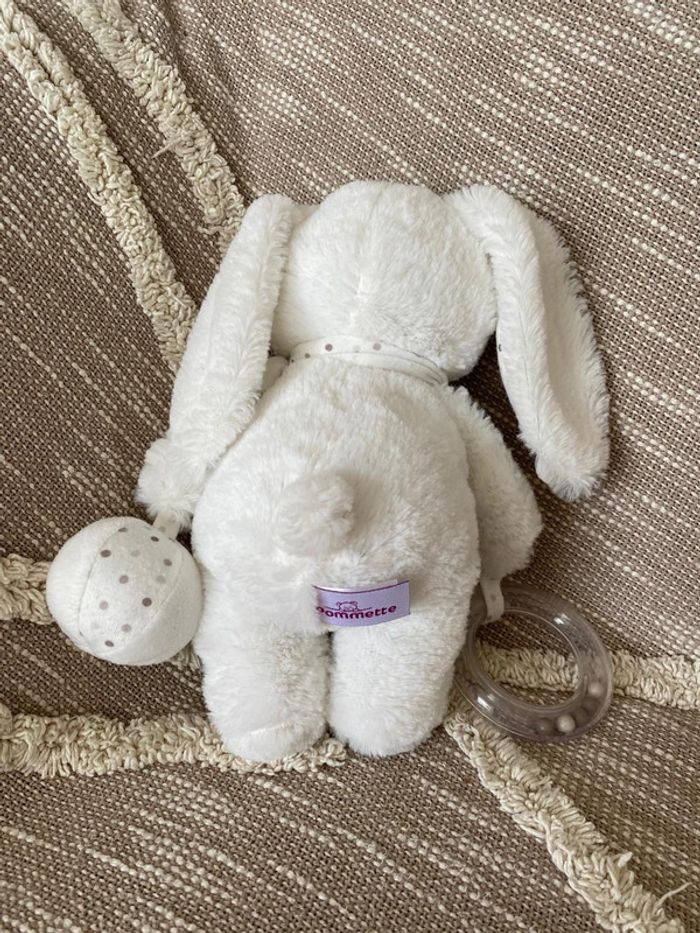 Peluche doudou 24cm pommette lapin d’éveil blanc à pois très bon état - photo numéro 3