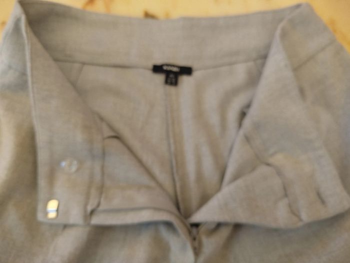 Pantalon Kiabi jambes larges - photo numéro 2