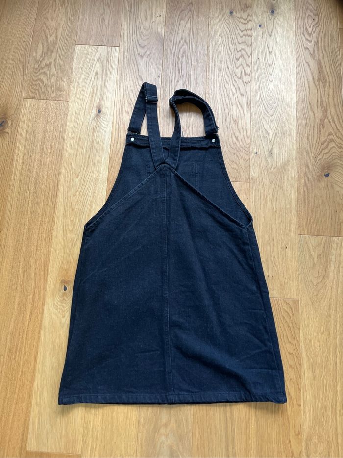 Robe salopette en jeans - photo numéro 2