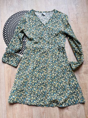 Robe fleurie verte jaune