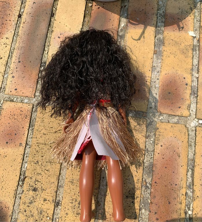 Poupee Vaïana Disney princesse des îles qui chante - photo numéro 4