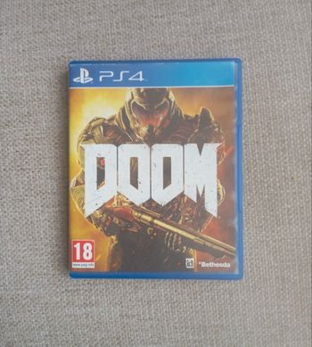 Jeux PS4 doom
