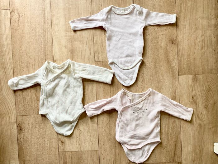 Lot 3 bodies filles - photo numéro 2
