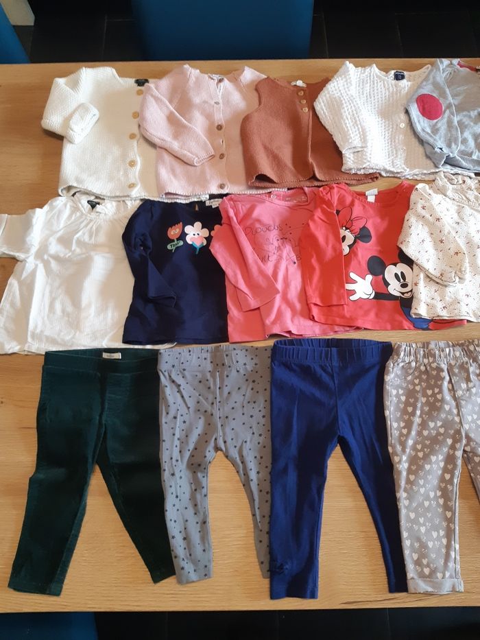 Lot vêtements fille 9 mois - photo numéro 2