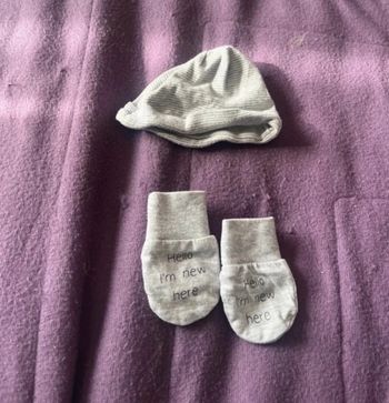 Bonnet + moufles naissance