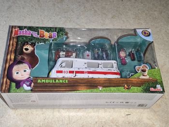 Playset Ambulance - Masha et Michka neuf introuvable
